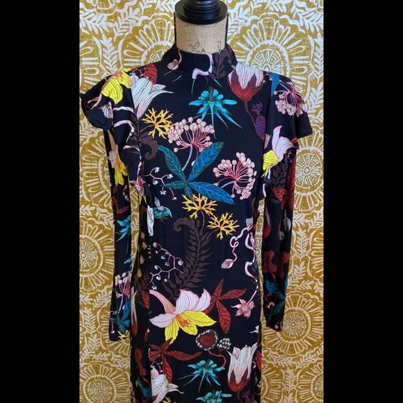 H&M FLORAL FLOWERS DRESS - Picture 5 of 8